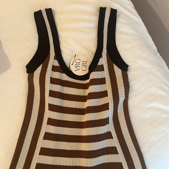 VRG GRL meet me in capri Dress - Picture 2 of 2